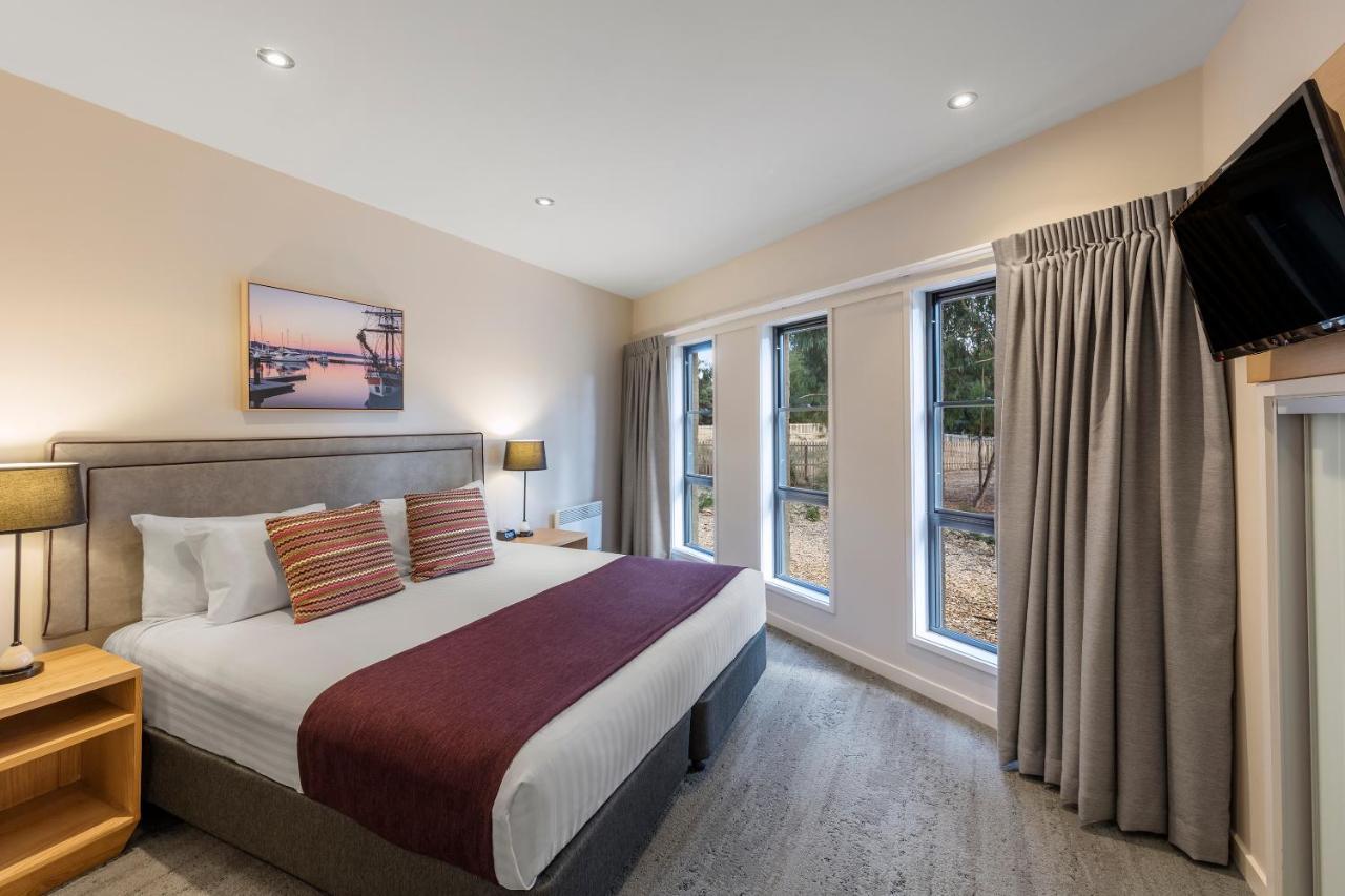 Club Wyndham Seven Mile Beach, Trademark Collection By Wyndham Cambridge Exterior foto