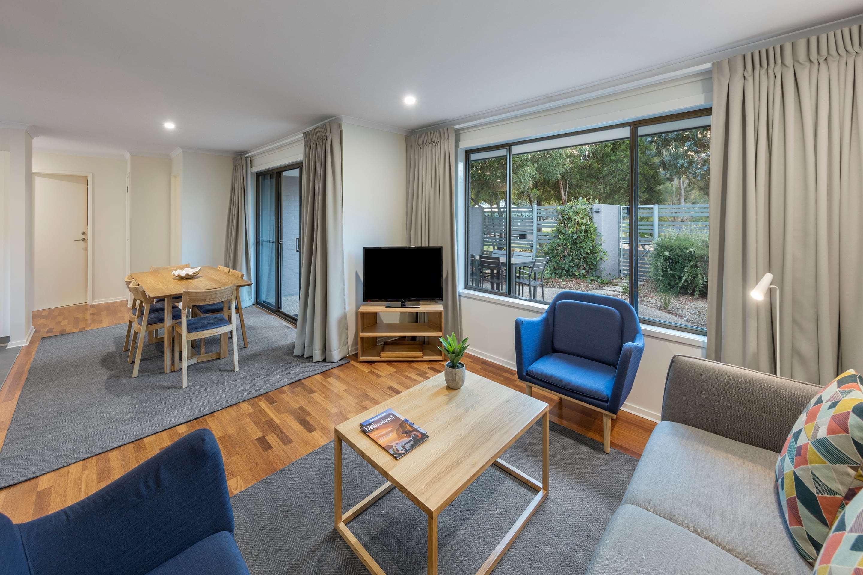 Club Wyndham Seven Mile Beach, Trademark Collection By Wyndham Cambridge Exterior foto